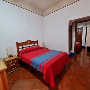 Hotel Suites Del Centro